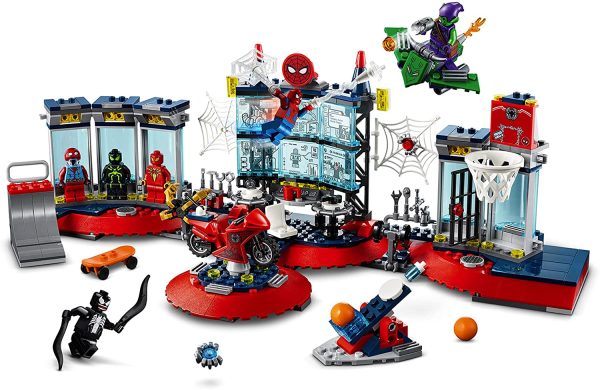 LEGO 76175 Marvel Attack on Spider-Mans Hideaway Construction Set with Green Goblin and Venom Figures, Superhero Toy